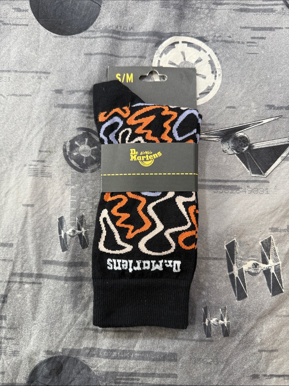 NWT DR MARTENS SOUNDWAVE SOCKS SZ
S/M